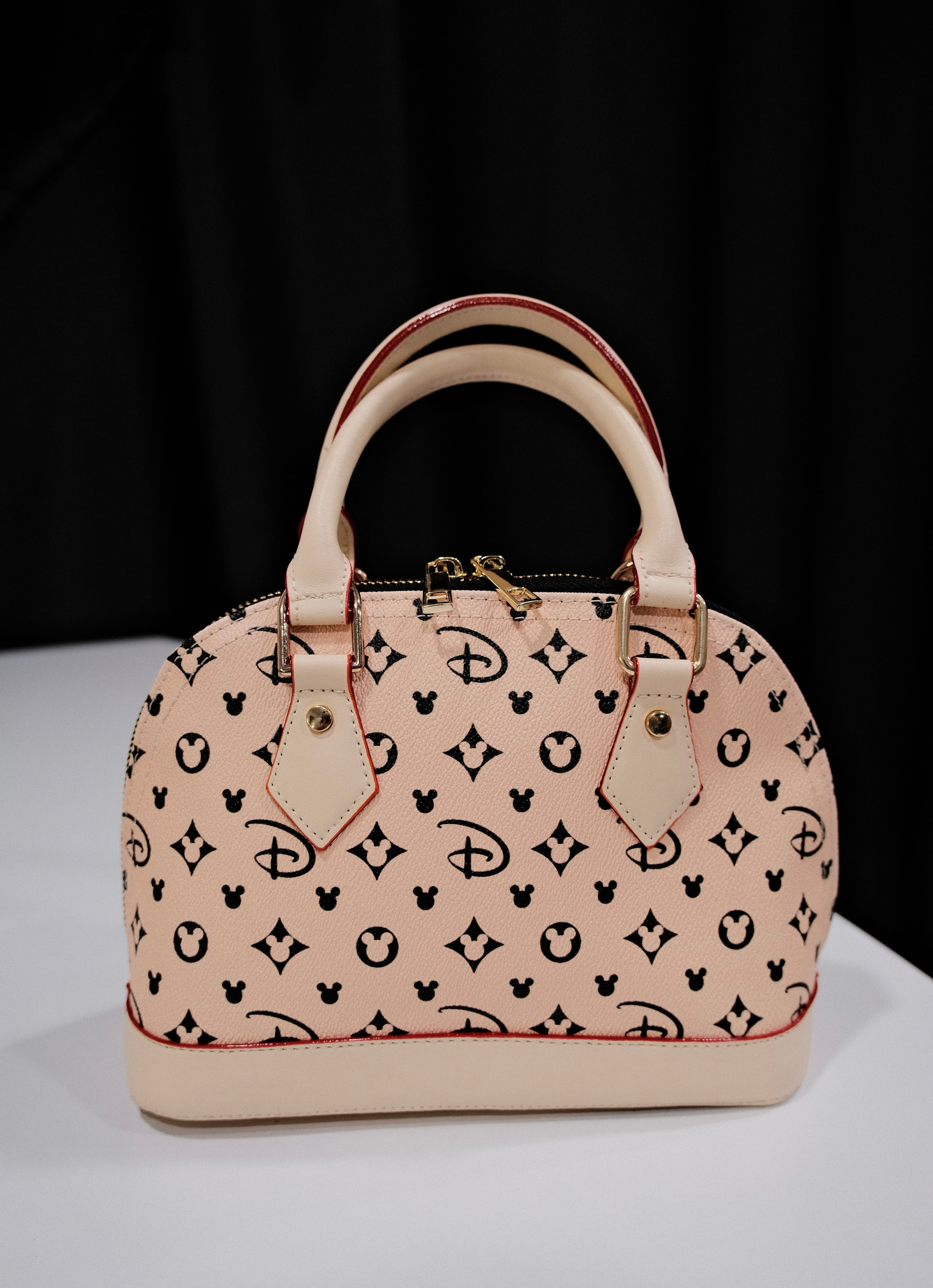 Monogram BB