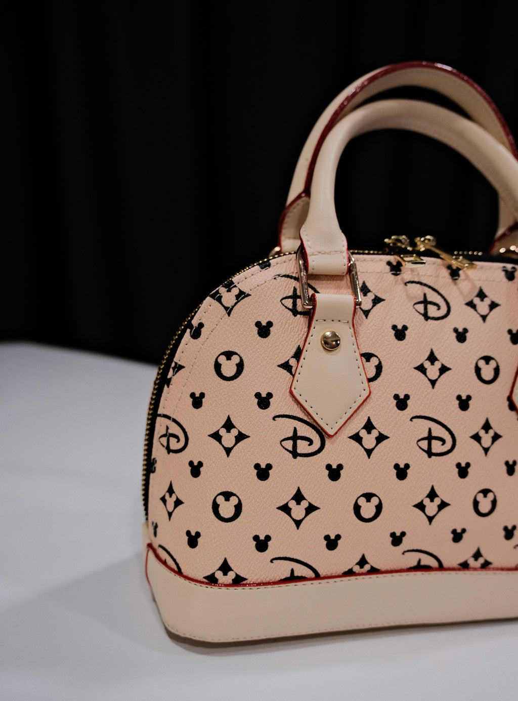 Monogram BB