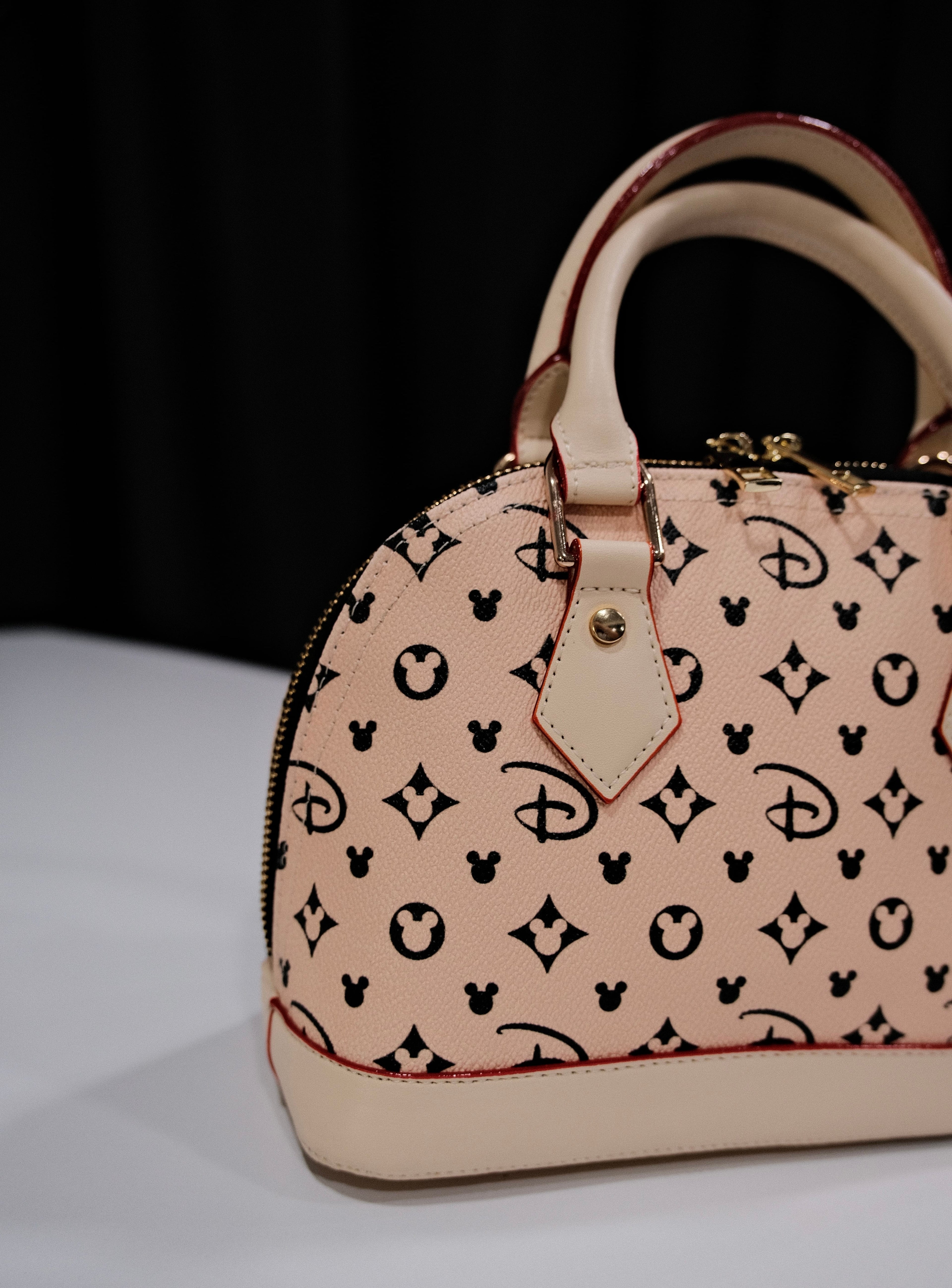 Monogram BB